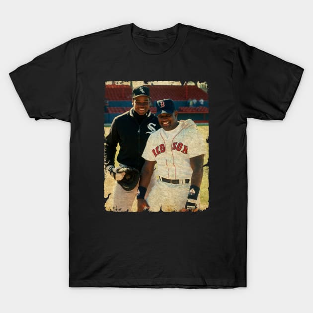 Frank Thomas in Chicago White Sox, T-Shirt by SOEKAMPTI